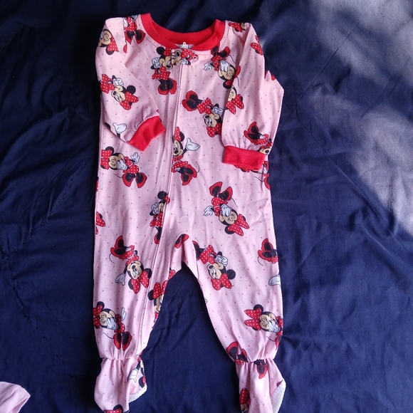 Baby Girl Lot Of 6 Size 12 Months Minnie Mouse/Winnie The Pooh/Cowboys - Picture 4 of 13